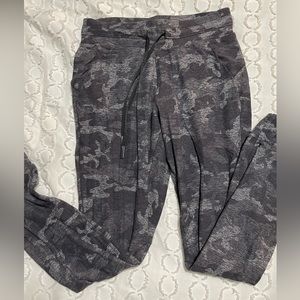 Ready to rulu lululemon joggers